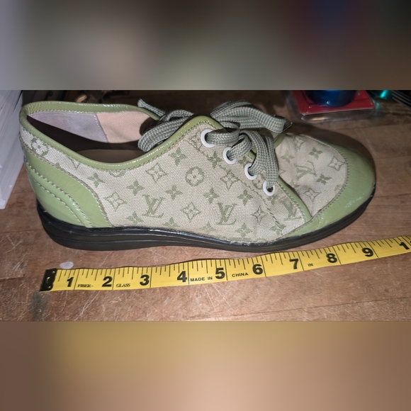 Louis Vuitton Green Shoes Resoled 36.5 COA - Picture 8 of 10